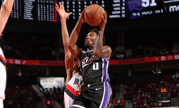 NBA季前, 六人 NBA季前, 六人