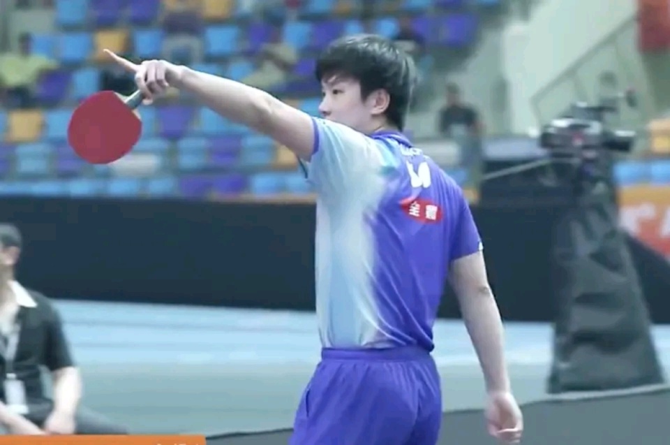 月份的参拜, 本美和留在, bvkDb